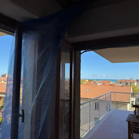 Terrazza Vista Mare-parcheggio Gratuito -3min A14 -mastrangelo דירה